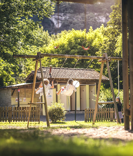 Camping La Riviere à Lacave