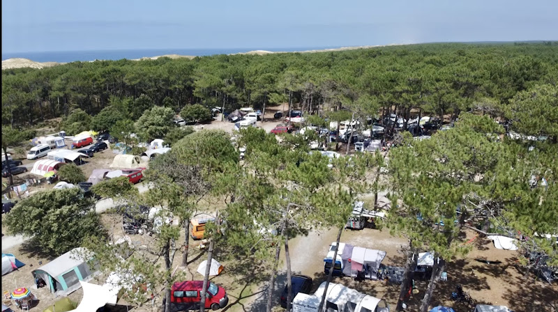 Camping Municipal du Pin Sec à Naujac-sur-Mer