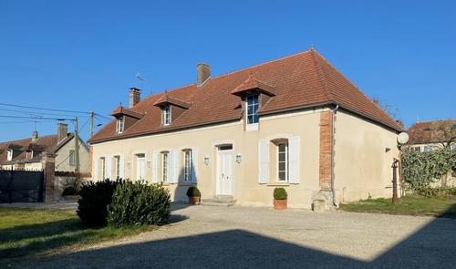 Le Cottage à Rilly Sainte Syre