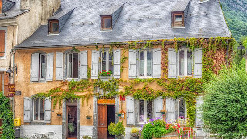 Hôtel Les Templiers et Bar des Templiers à Luz-Saint-Sauveur