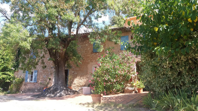 Bastide Saint-Romain à Villecroze