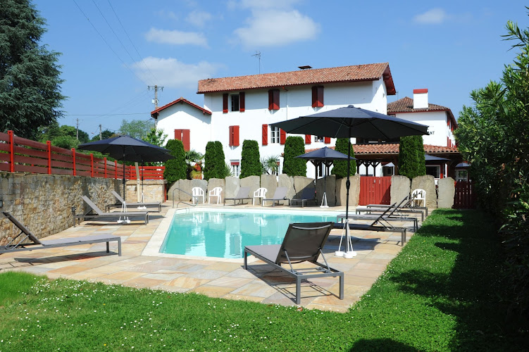 hôtel Restaurant Txistulari à Itxassou