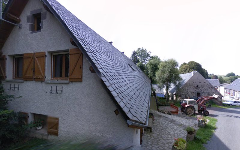 Gîtes La garde et Les granges à Nébouzat