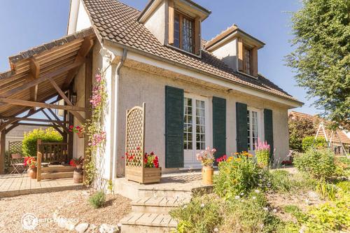 Le Clos Pasquet à Frenelles En Vexin