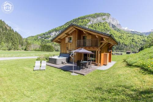 L'Érine des Alpes à SIXT-FER-A-CHEVAL