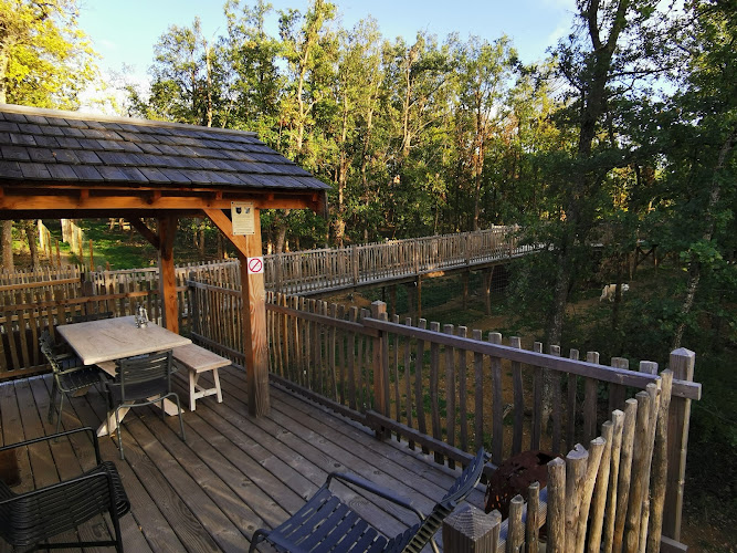 Les Cabanes perchées du Safari de Peaugres à Peaugres