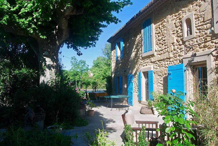 Les Volets Bleus Provence à Salon-de-Provence