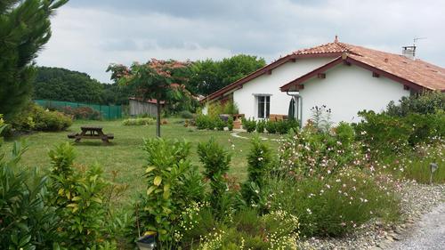 Petite Maison Azu à JOSSE