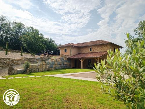 Gîtes de France® - La Grange de Bataillou à CAPDENAC