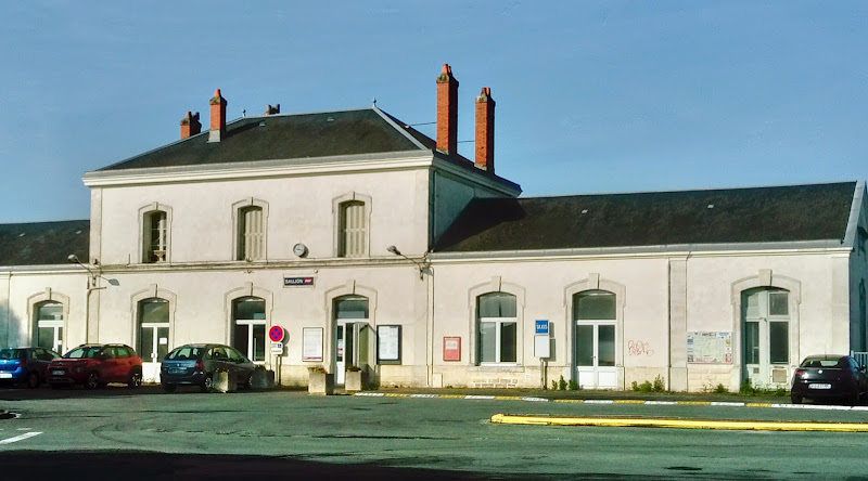 hôtel de La Gare à Saujon