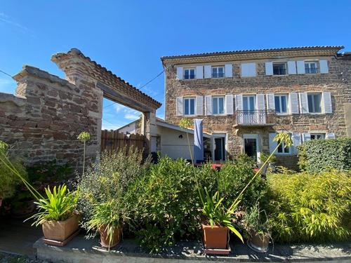 Le Gîte d'Antoine à Saint Etienne Des Oullieres