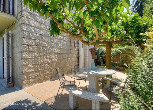 Casa Cataronu 1 à LEVIE