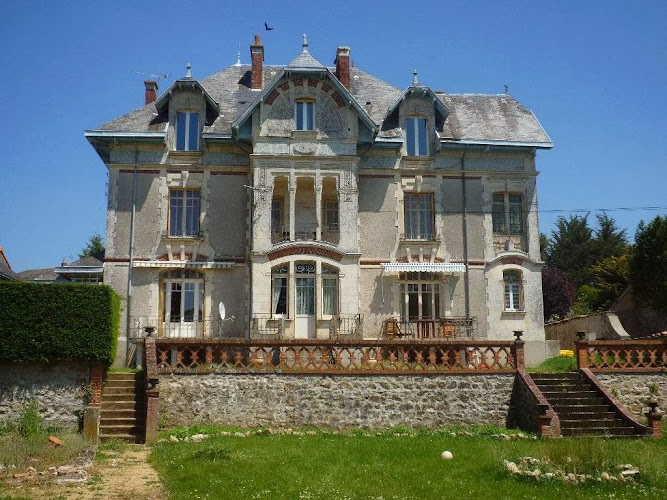 The Blue Villa Of Mauléon à Mauléon