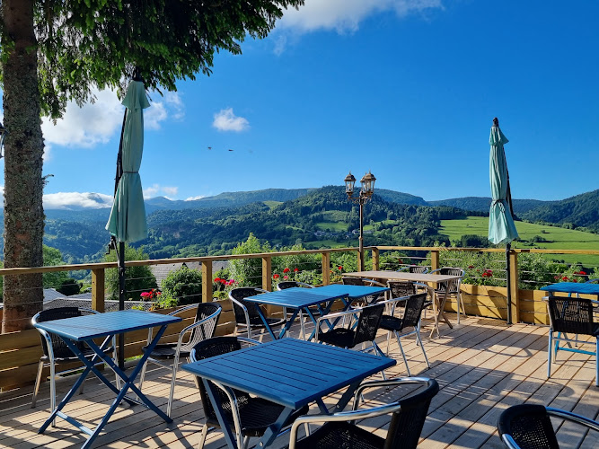 Camping Le Panoramique à Murat-le-Quaire