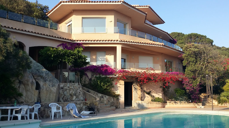 Corsica Luxury Rent à Brando