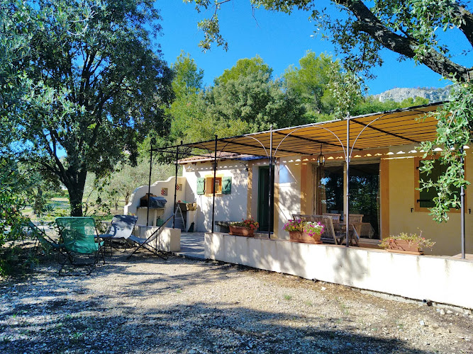 Gîte de l Angèle à Saint-Hippolyte-le-Graveyron