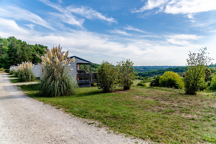 Camping Bleu Soleil à Rouffignac-Saint-Cernin-de-Reilhac