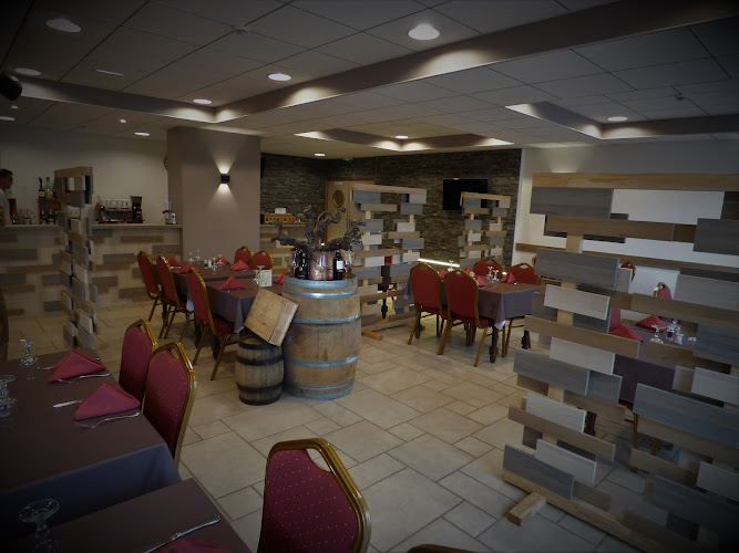 Hôtel Restaurant Prunières à Peyre en Aubrac