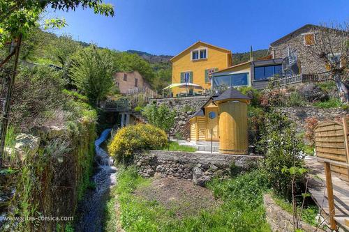 Casa di l Apa à Venaco