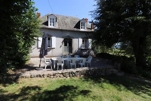 Gîte de Largères à CHAMPAGNAC