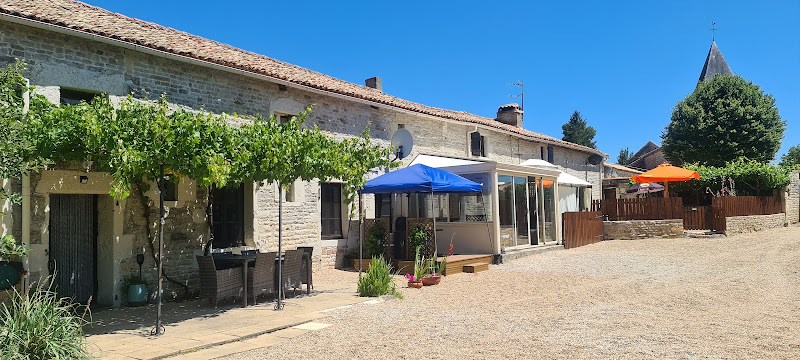 Gites Chouette booking.com à Valdelaume