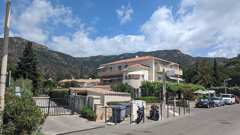 Hôtel Méditerranée à Le Lavandou