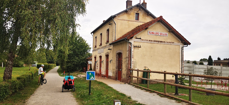 Camping Les Bords de l Huisne à Rémalard-en-Perche