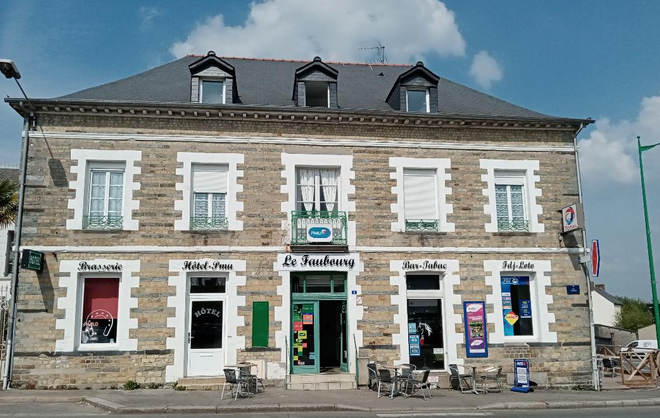 Le Faubourg à La Guerche-de-Bretagne