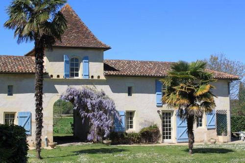 Pigeonnier du Rau à Gamarde Les Bains