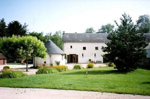 Les Mangeoires de la Presle à Oisly