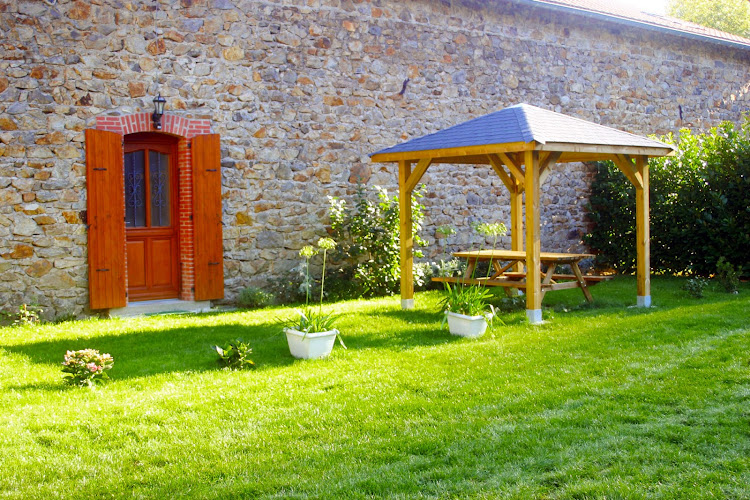 Gîte et Chambres d hôtes à Labatie d`Andaure