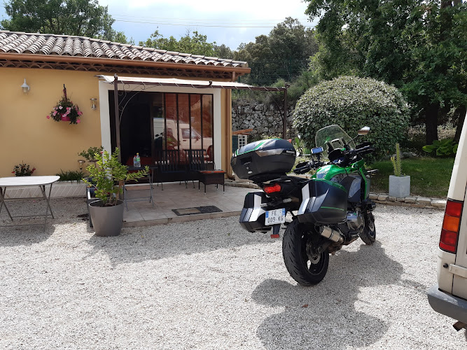 Chambres d hotes Le Val Des Ribes à Ginasservis