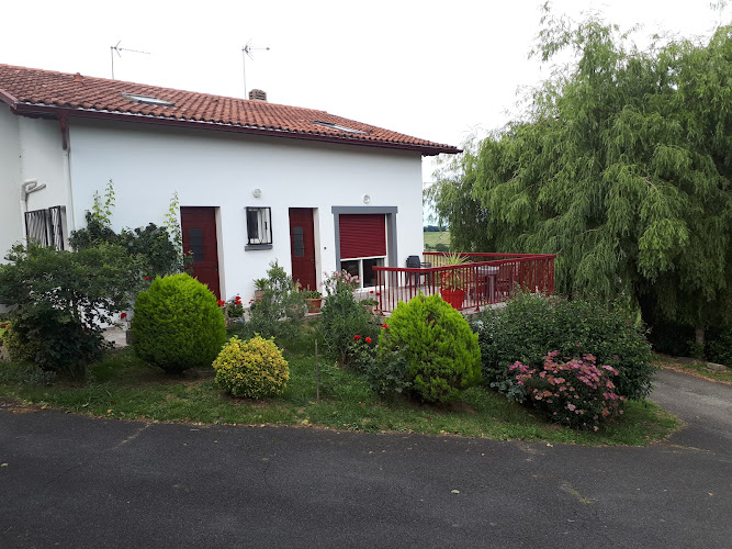 Appartement et chambres Gaineko Etxea à Ostabat-Asme