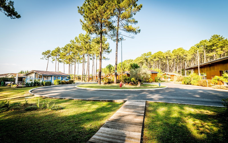 Le Domaine des Pins d Or à Bias