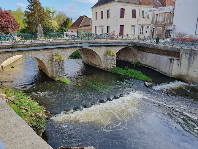 Castelnaute à Chteauneuf-sur-Cher
