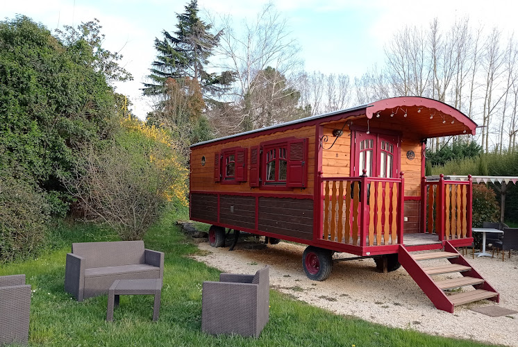 Les Roulottes Côté Bohème à Hauterives