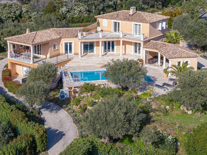 Villa des Selves à Solliès-Ville