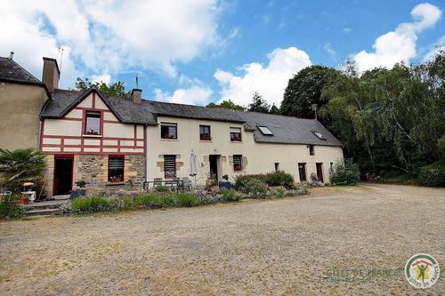 La Ferme de Bizoin à Merleac
