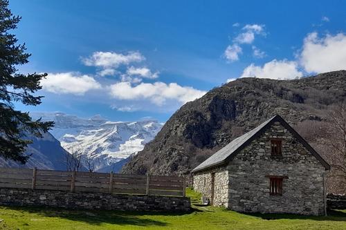 Granges de Trabés à Gavarnie-Gèdre