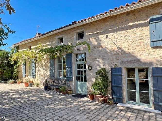La Petite Gémarie à Nanteuil-en-Vallée