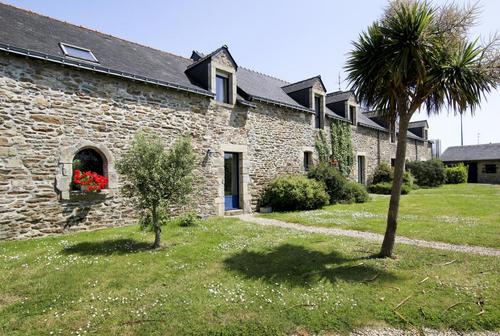 56g25210 à Tour-Du-Parc (Le)