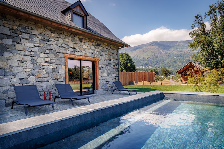 Pyrénées Prestige à Ayzac-Ost