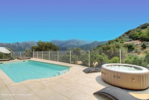 Bella Vista à Cateri