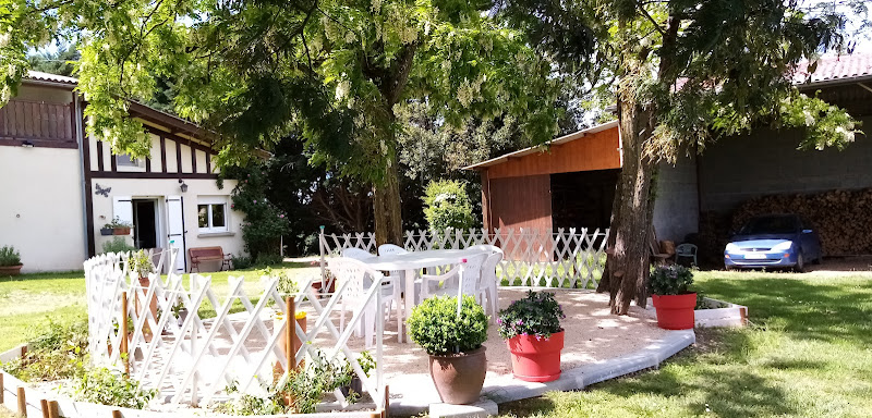 Gite rural le Grand Jardin à Puydarrieux