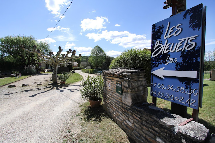 Gites Les Bleuets à Salavas