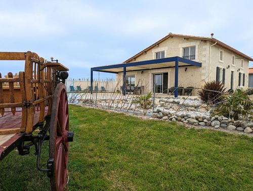 Gîte "Les Hirondelles" - 4 pers. à Salles De Barbezieux
