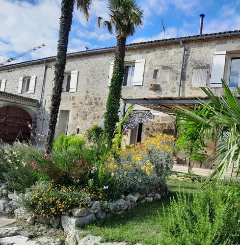 L'oustal Félix à MONTAGNAC-SUR-AUVIGNON