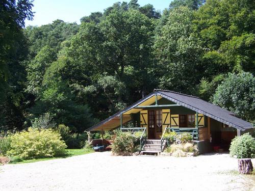 La Vallée de la Cour-LE CHALET à La Ferte Mace