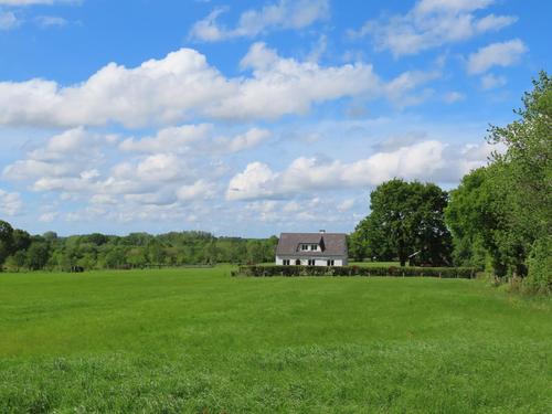 La Maison aux Pignons Verts à La Chapelle Saint Aubert