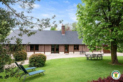 Gîtes de France® - Le Clos des Loups à Louvetot